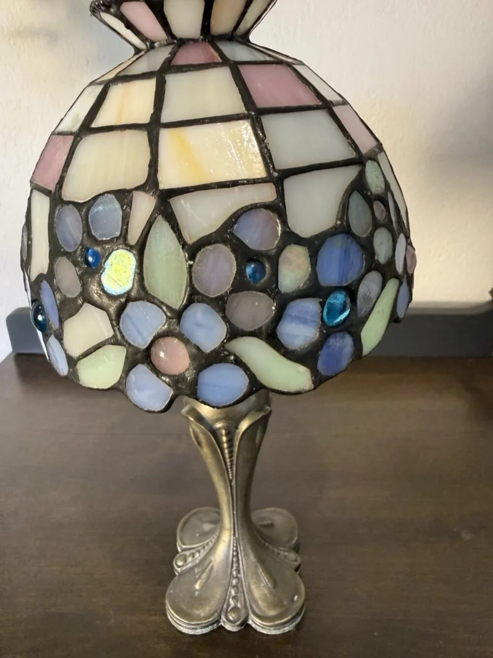 PartyLite Hydrangea Stained Glass Tiffany Style Shade Tealight Candle Lamp P7790